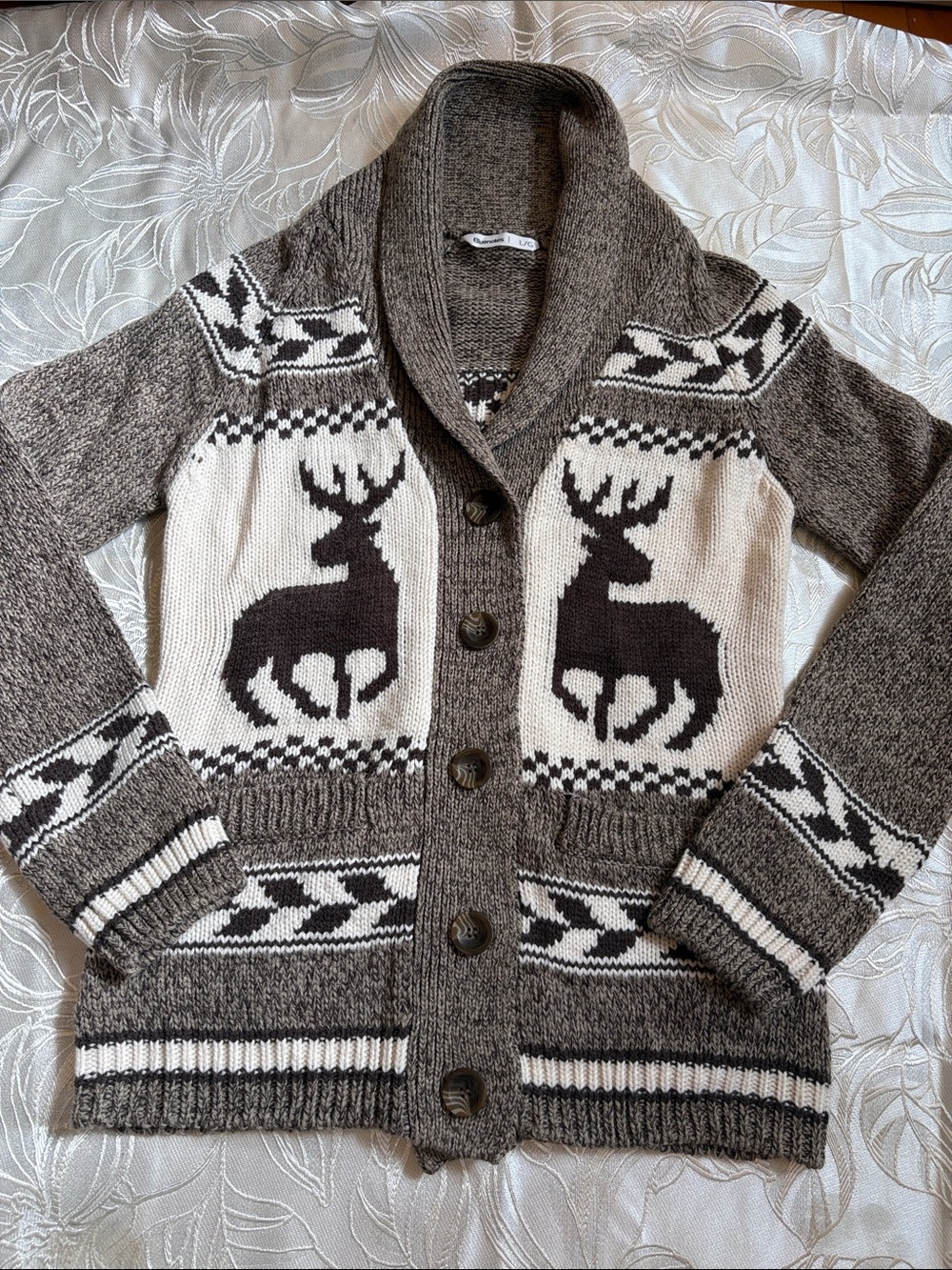 Bluenotes Brown and White Shawl Collar Reindeer Knit Cardigan - Women's Large
